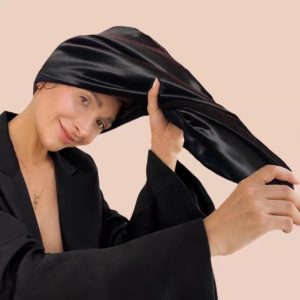Bonnet de nuit en soie de mûrier pour cheveux longs grand volume