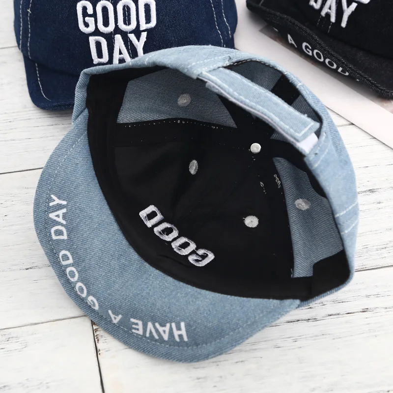 Casquette denim bébé « J’aime maman et papa » 6-24 mois – Image 4